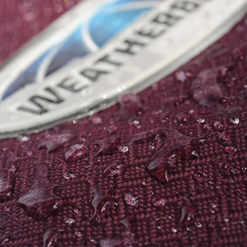 Weatherbeeta Comfitec Plus Dynamic II Detach-A-Neck Lite Turnout Rug - Maroon/Grey/White 0g-13