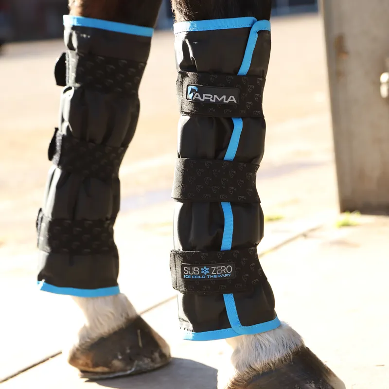 Arma Subzero Ice Boots in Black