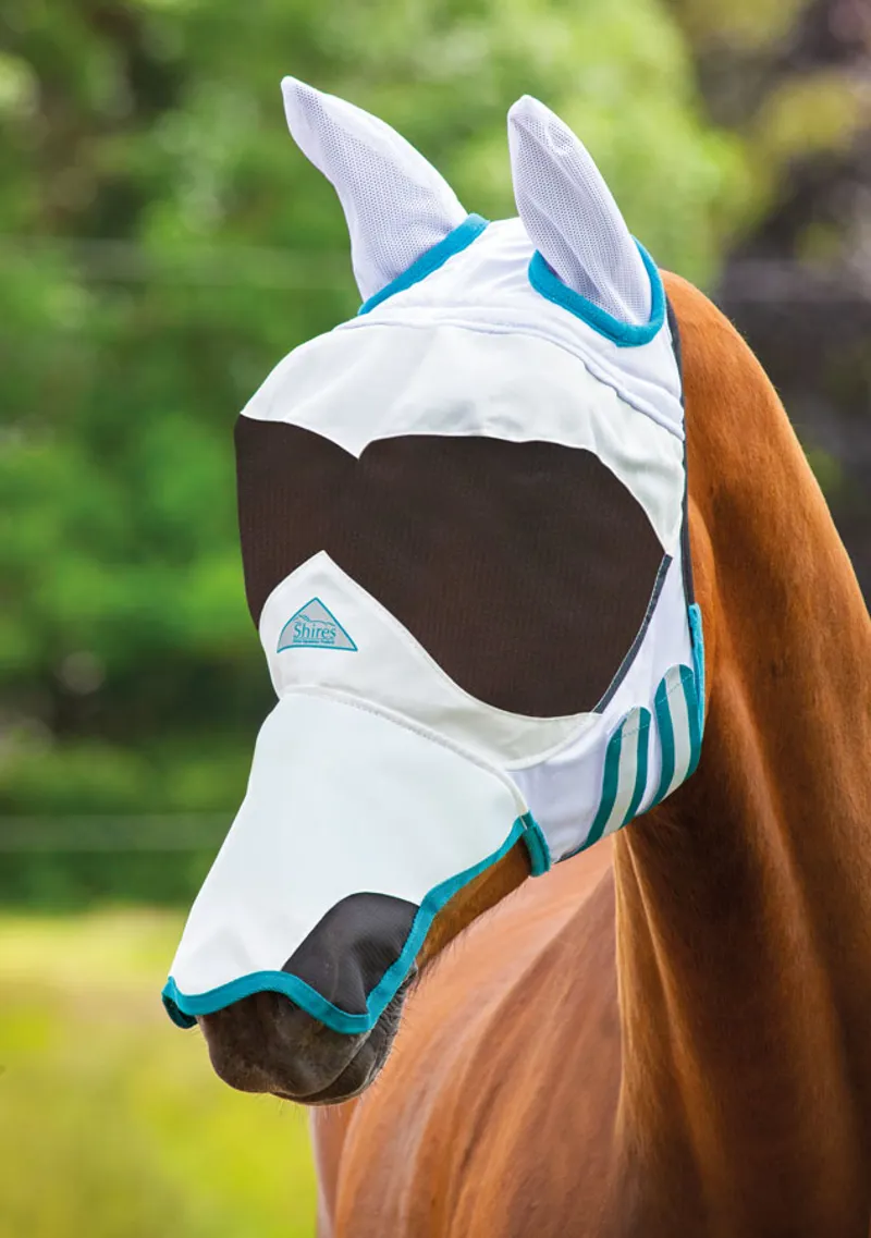 Shires Ultra Pro Fly Mask - White