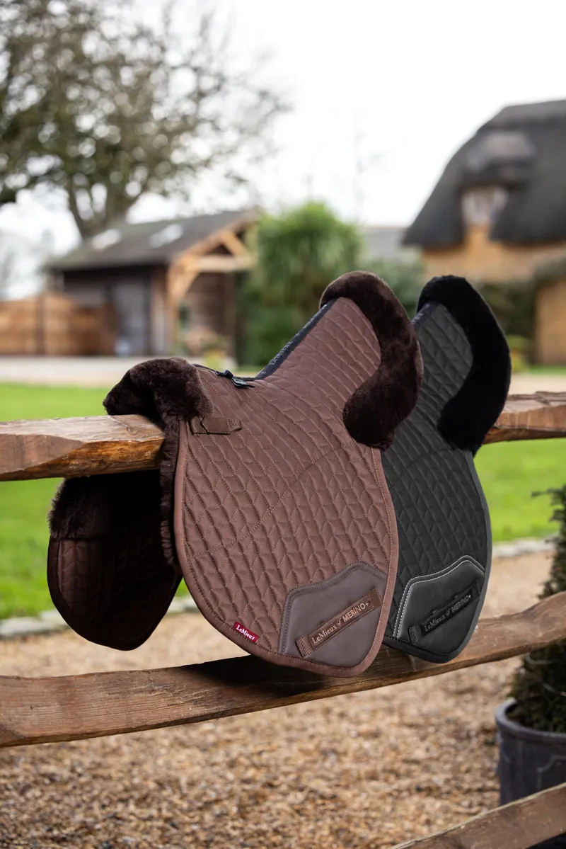 LeMieux Merino+ Half Lined Close Contact Numnah - Brown/Brown-1