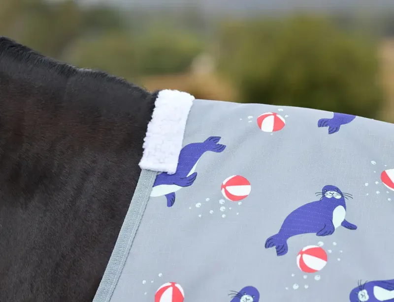 Weatherbeeta Comfitec Tyro Standard Neck Lite 50g Plus Turnout Rug - Seal Print-3