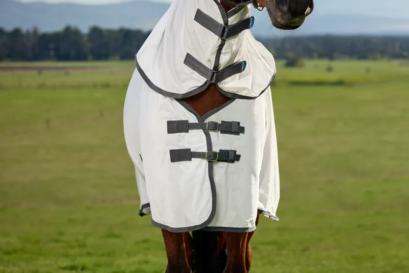 Weatherbeeta Comfitec Tyro Fly Sheet Combo - White/Charcoal-3