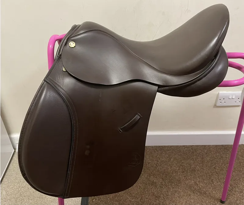 GP3012 Barnsby GP 17.5 Medium Brown