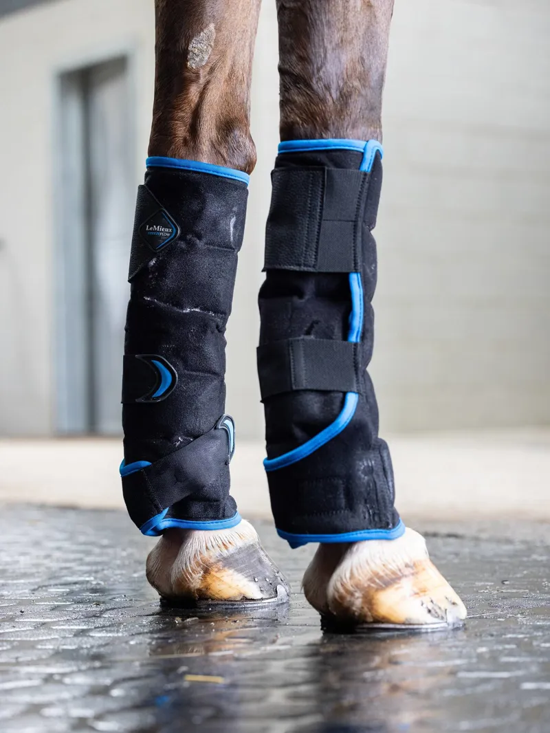 LeMieux Freeze Flow Ice Boot Front - Black -2