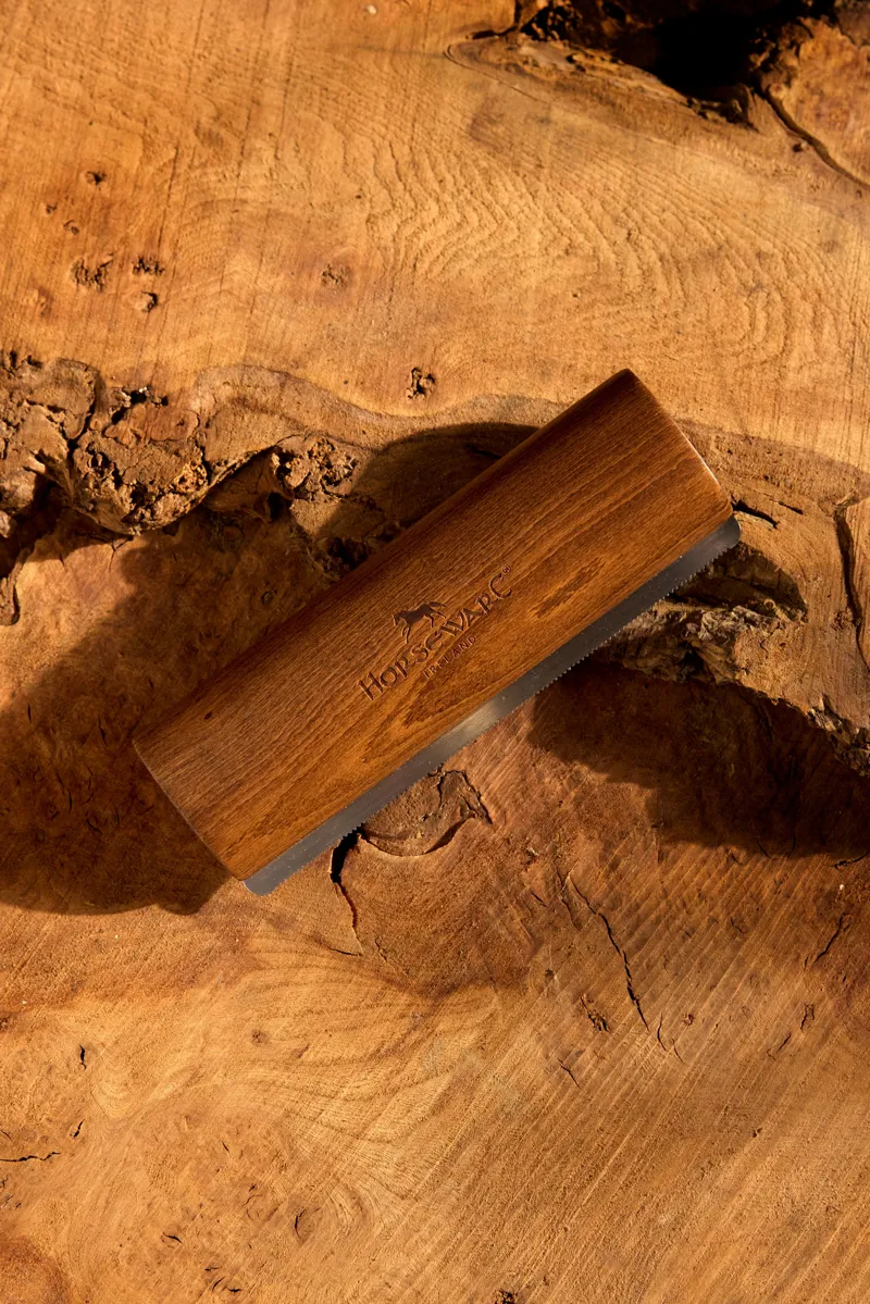 Horseware Signature Shedding Comb-1