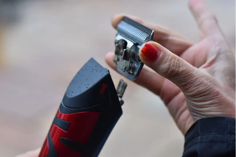 Liveryman A5 Snap on Blade-1