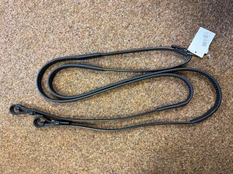 Country Direct Bio Stop Reins Black-1