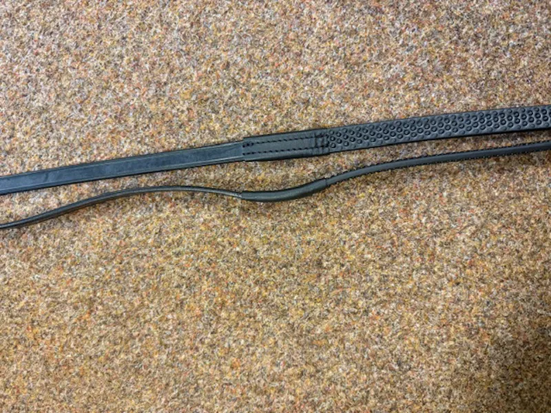 Country Direct Bio Stop Reins Black