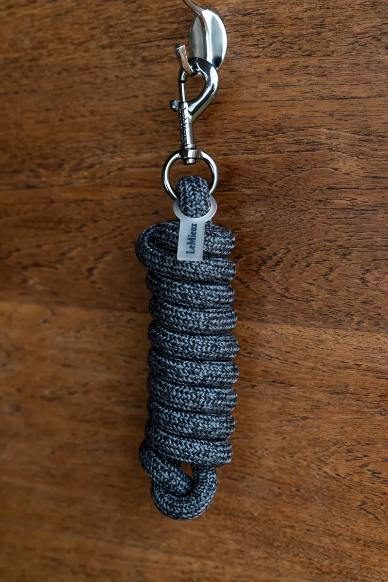 LeMieux Essence Leadrope - Black-2