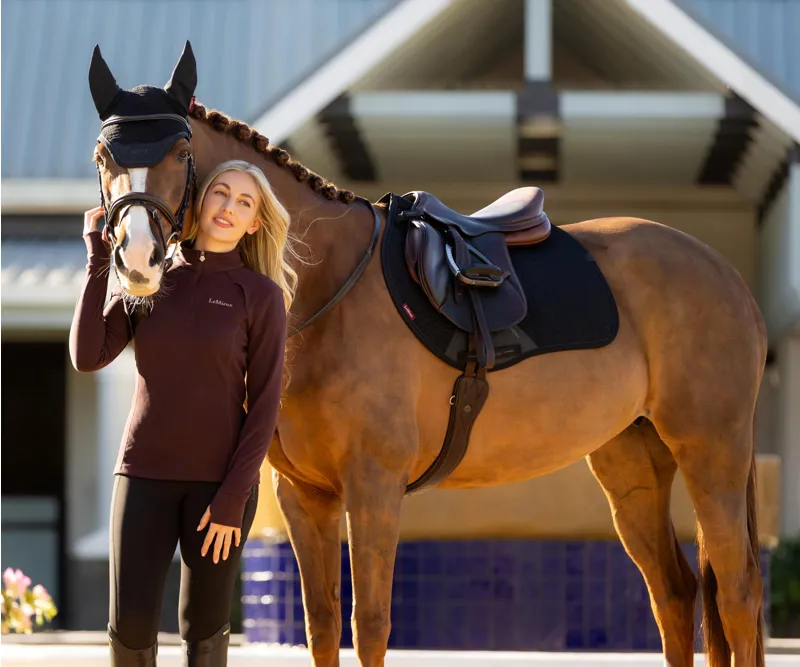 LeMieux Essence Eurojump Square - Black-1