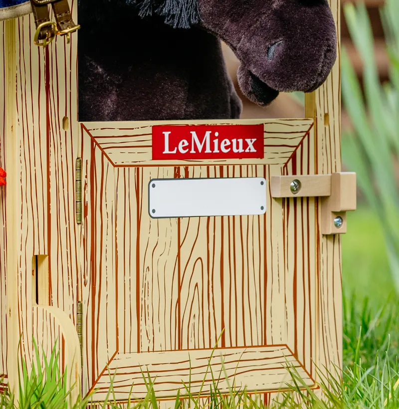 LeMieux Toy Pony Stable Set Wooden-6