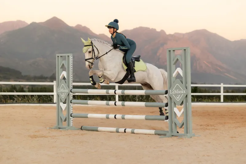 LeMieux Young Rider Classique Base Layer - Jungle-5