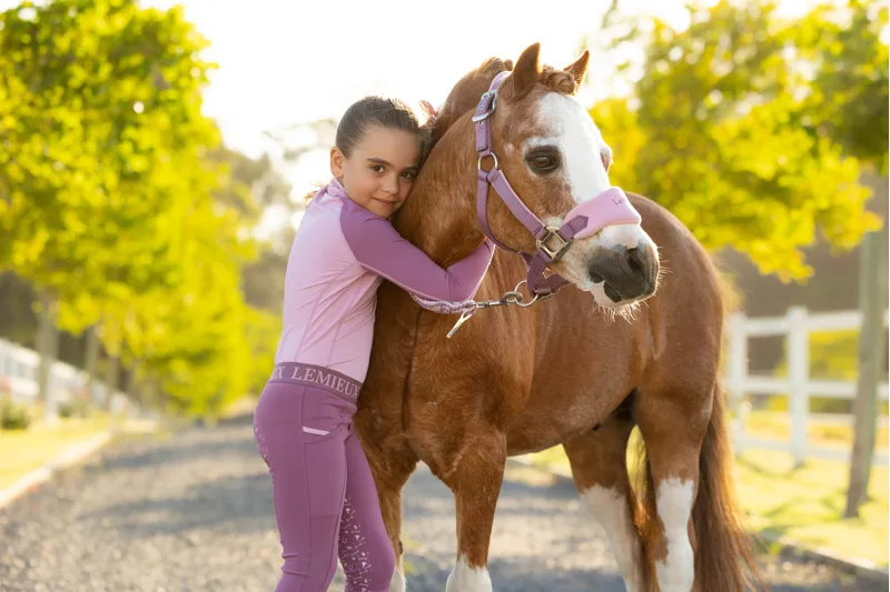 LeMieux Mini Vogue Headcollar Leadrope - Mallow-4