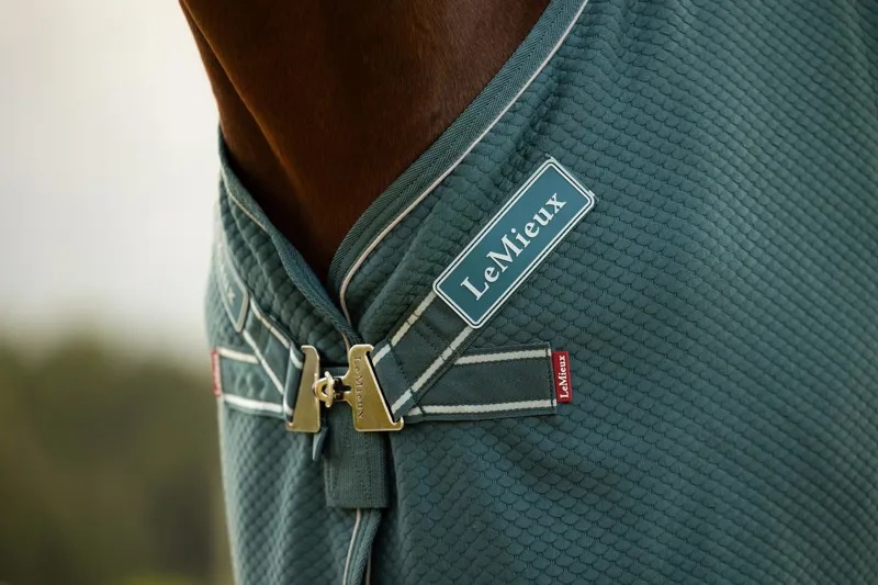 LeMieux Kudos Bamboo Cooler - Jungle-1