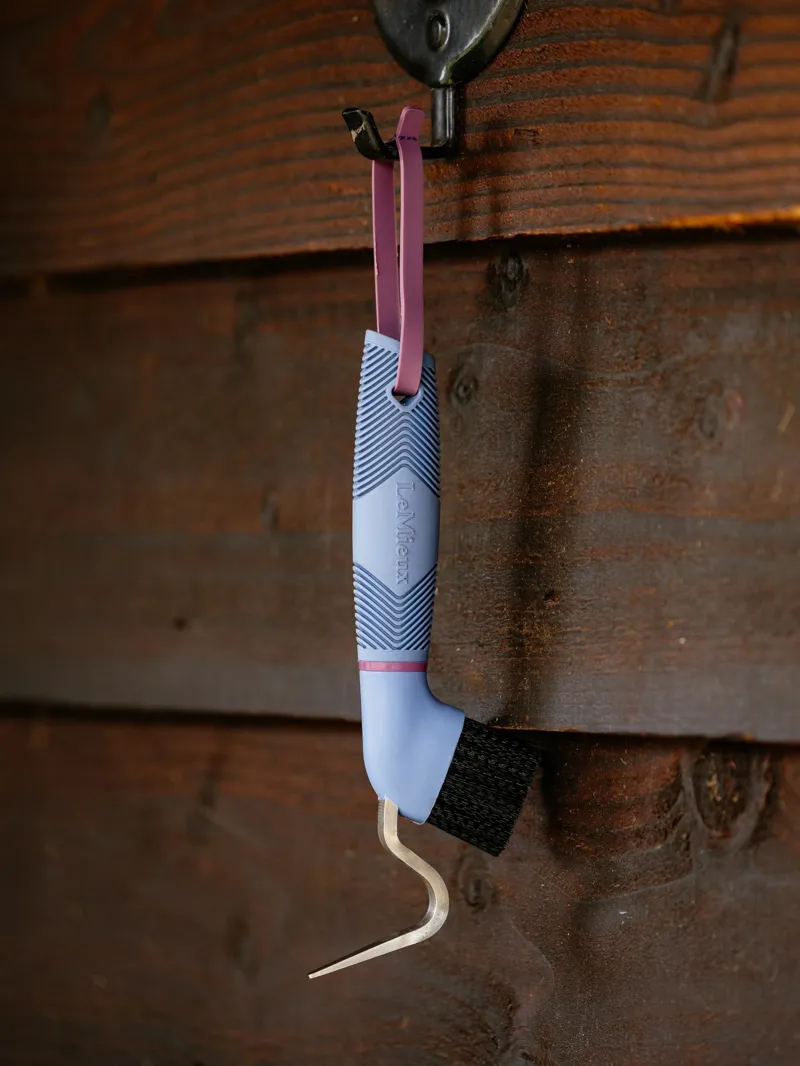 LeMieux Heavy Duty Hoof Pick - Powder Blue-1