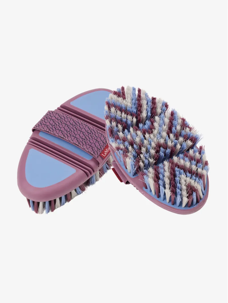 LeMieux Flexi Soft Body Brush - Powder Blue