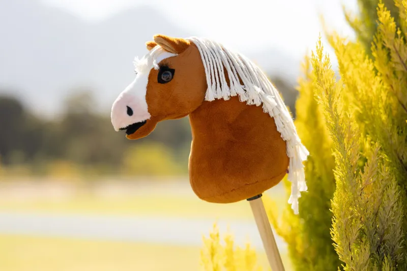 LeMieux Hobby Horse Lite - Sundance-3