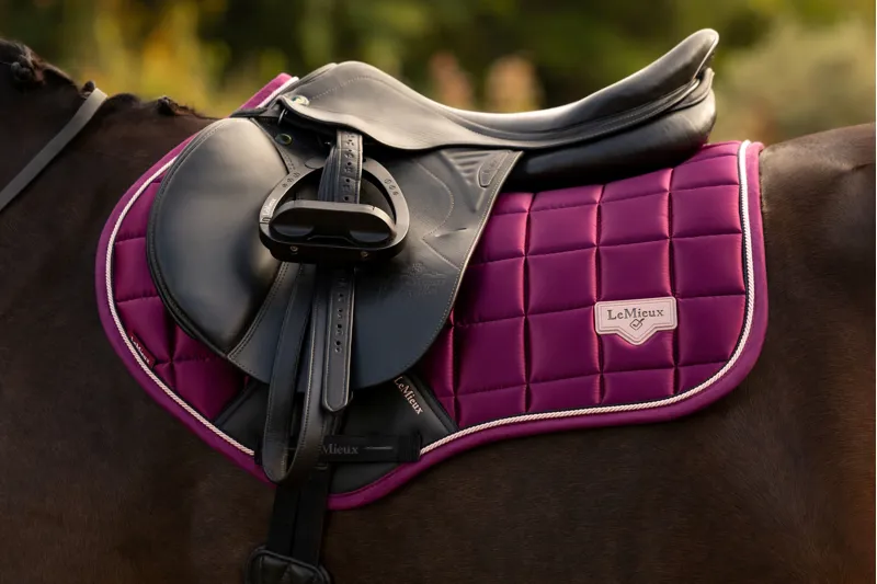 LeMieux Loire Classic Close Contact Square - Blackberry-1