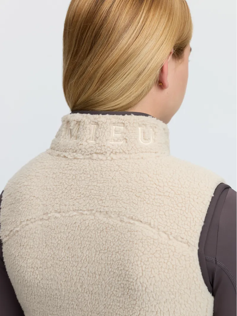 LeMieux Young Rider Trinity Teddy Gilet Almond-4