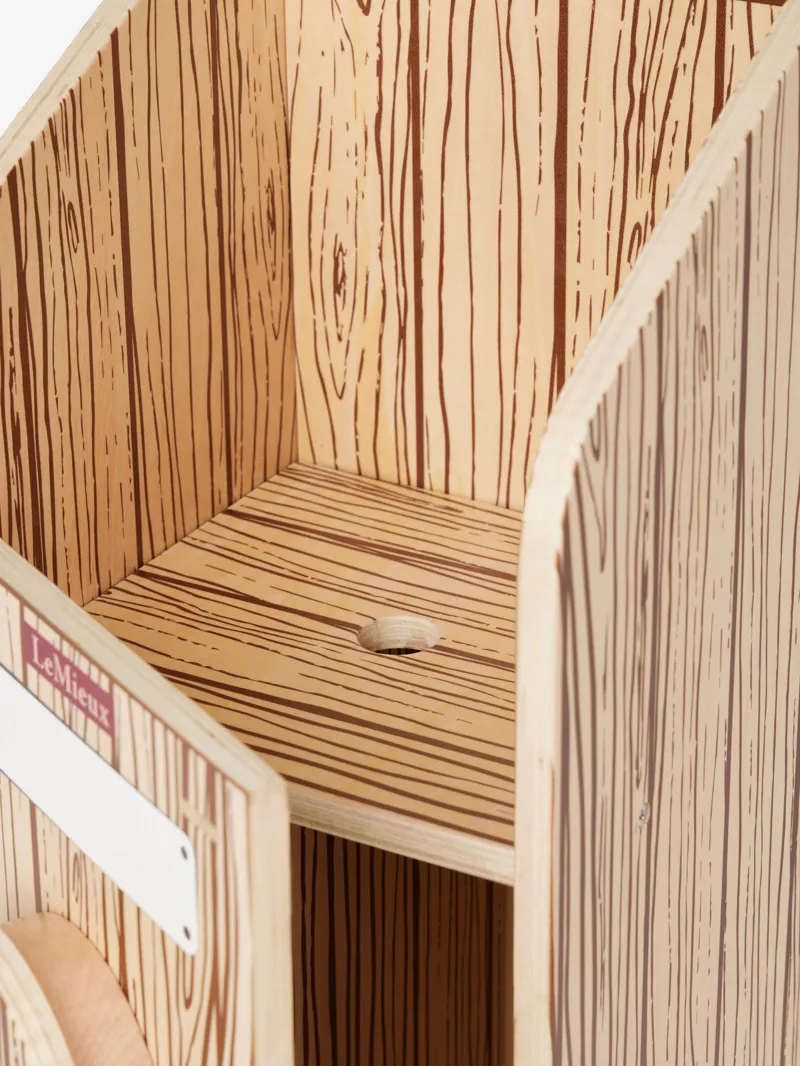 LeMieux Hobby Horse Stable Wooden-4