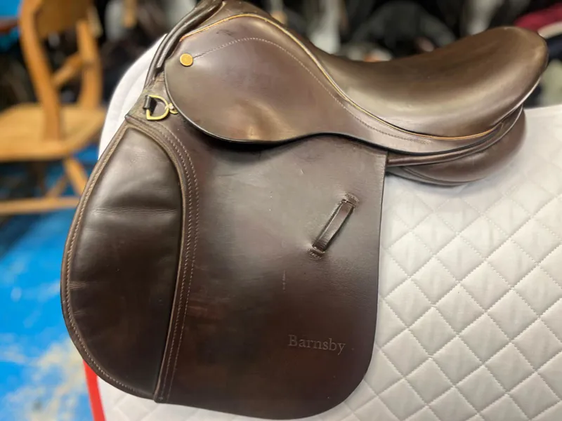 GP3921 Barnsby GP Saddle 15inch Medium - Brown