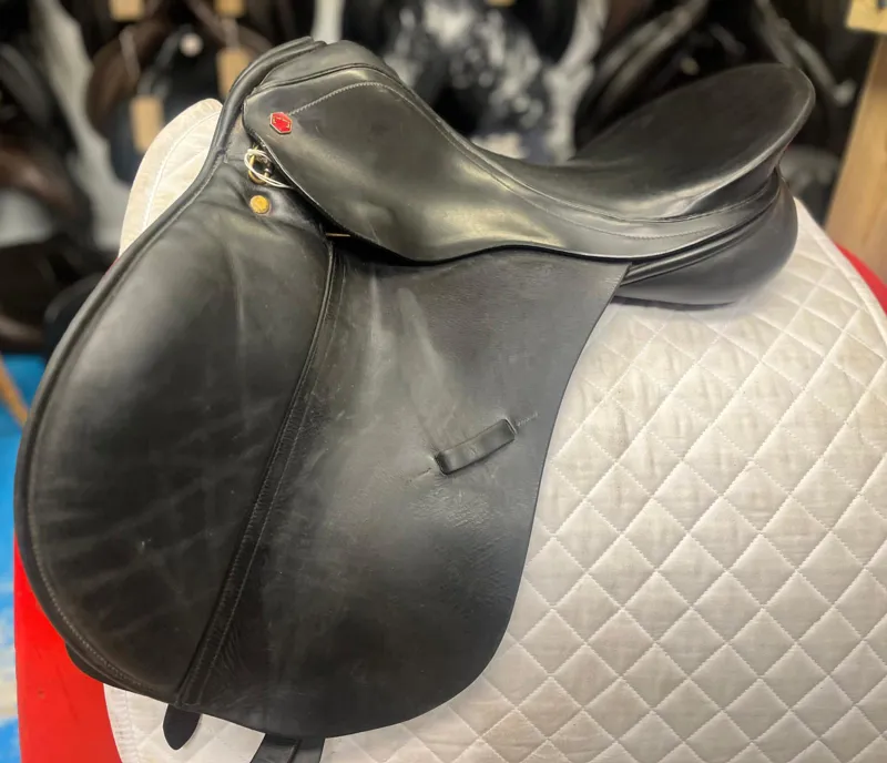 GP3931 - Albion K2 GP Saddle 17inch Narrow/Medium - Black