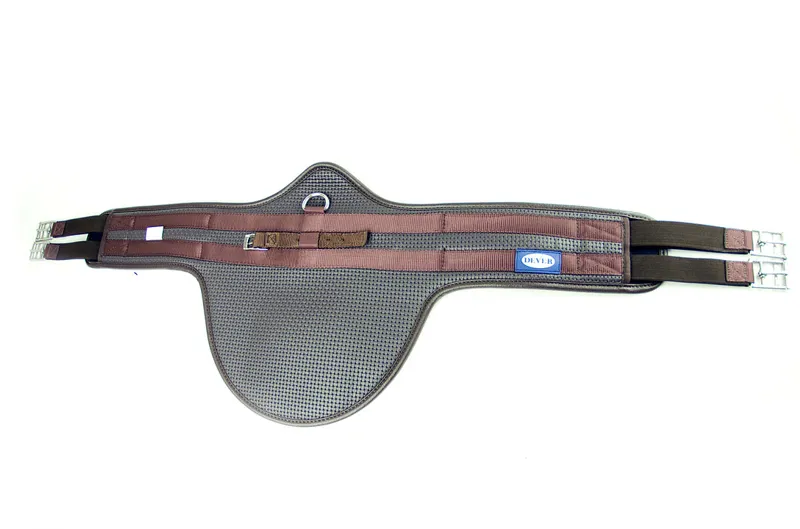 Dever Comfort Stud Girth - Brown
