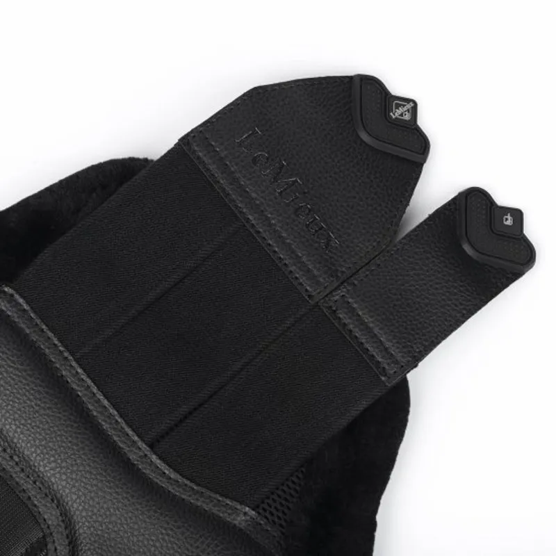 LeMieux Fleece Edged Mesh Brushing Black/Black-2