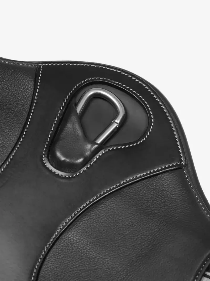 LeMieux Arika Contoured Short Stud Girth - Black-5