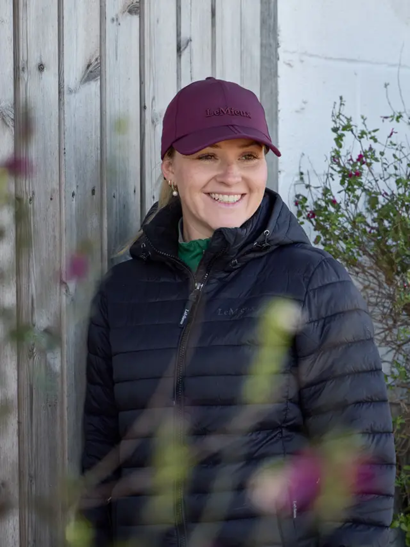 LeMieux x Sealskinz Waterproof Foldable Peak Cap in Black-1