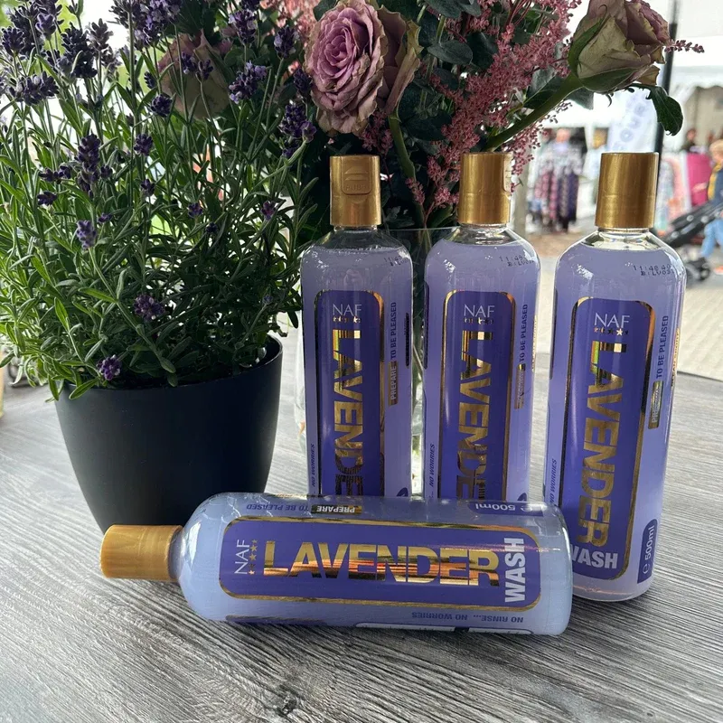 NAF Lavender Wash 500ml-2