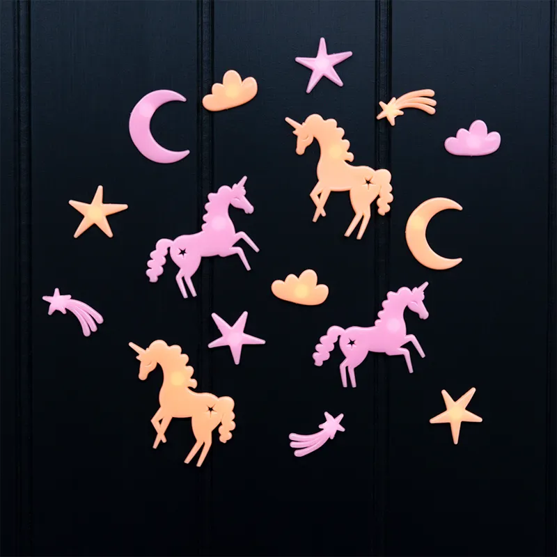Rex London Glow in the Dark Stick-on Shapes Box of 24 Unicorns-3