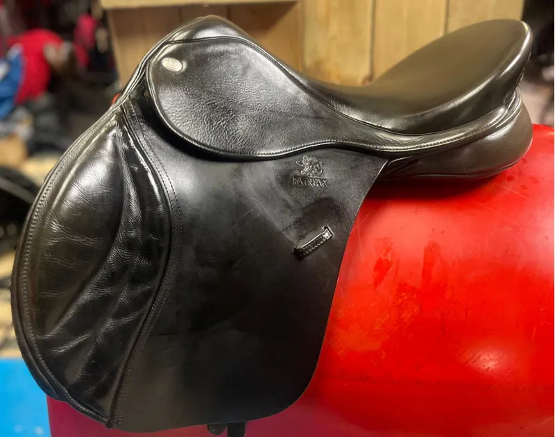 Fairfax Classic GP 17.5' Adj Black