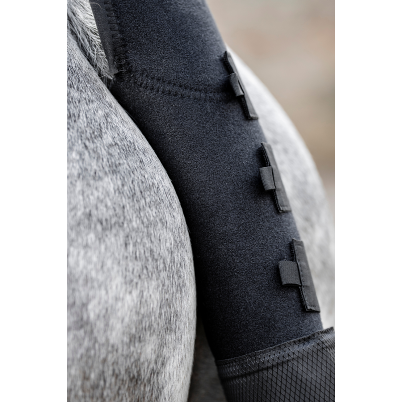 Horseware Tail Guard and Bag-4