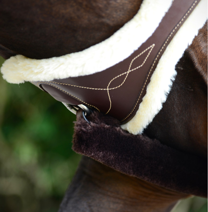 Kentucky Sheepskin Anatomic Girth - Brown-1